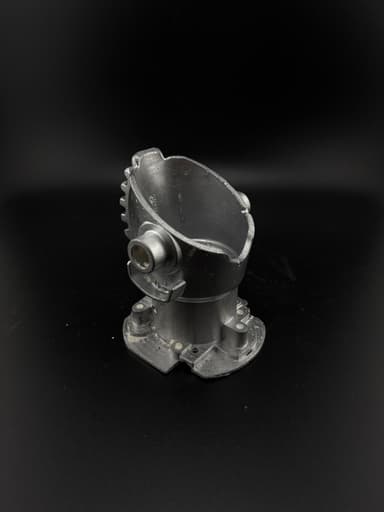 Cast metal part