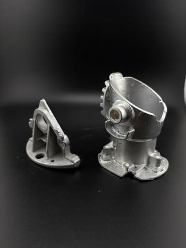 Cast metal part